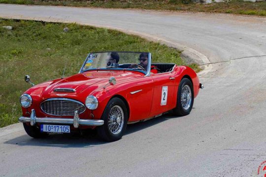 CLASSIC CARS.j
